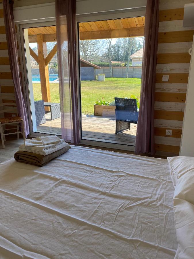 Ensemble De 3 Villas Avec Piscine Chauffee, Esprit Detente Сангине Экстерьер фото
